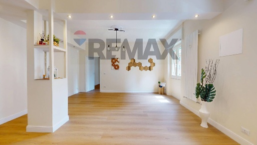 Foto Appartamento in Via Paleocapa 31, Genova Castelletto di 94 m²