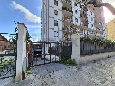 Foto Posti auto in Via Dei Quartieri 21F, Palermo San Lorenzo di 15 m²
