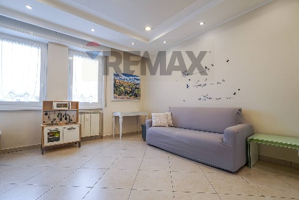 Foto Appartamento in VIA VERDI, Sovico di 117 m² con 4 locali in vendita