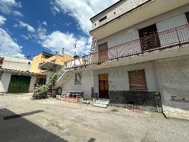 Foto Case semi ndipendenti in via cozzolino, San Gennaro Vesuviano di 75 m²