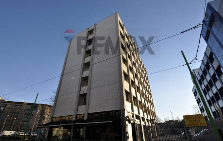 Foto Ufficio in Via Valassina 24, Milano Dergano di 160 m² con 5 locali