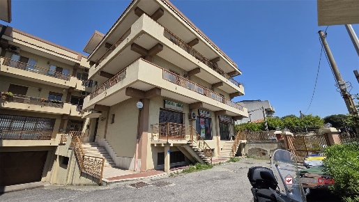 Foto Appartamento in SS113 Mili, Messina Mili di 93 m² con 2 locali