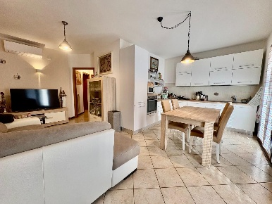 Foto Appartamento a Castelfiorentino Petrazzi di 53 m² con 3 locali