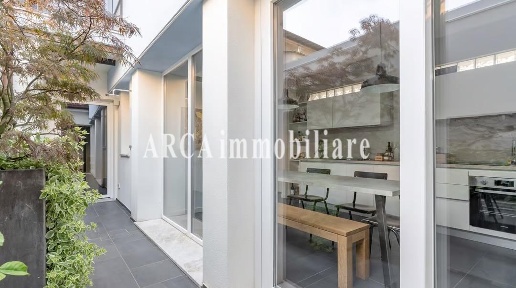 Foto Appartamento a Pietrasanta di 108 m² con 4 locali in vendita