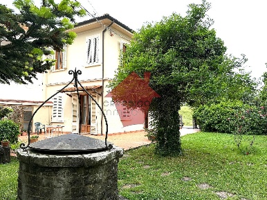 Foto Casa indipendente a Empoli Ponte a Elsa - Brusciana di 140 m²