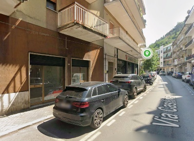 Foto Negozio in Via Riccardo da San Germano snc, Cassino Centro di 46 m²