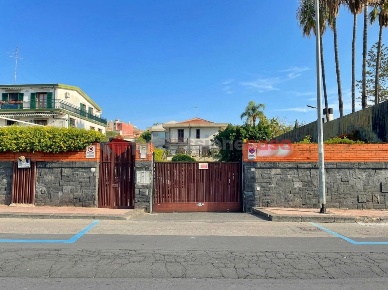 Foto Appartamento in Via Antonello da Messina 15, Aci Castello Centro