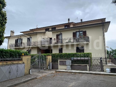 Foto Appartamento in Via Baglioni 1, Assisi Palazzo, Petrignano di 120 m²