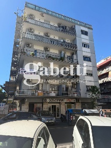 Foto Appartamento in Via VINCENZO CESATI 94, Roma Centocelle di 115 m²