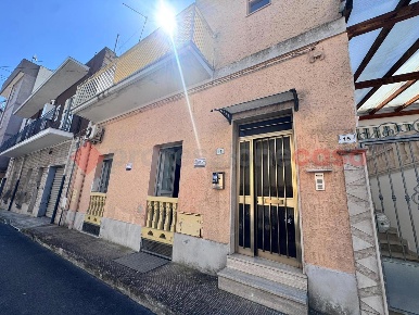 Foto Casa indipendente in Via PIAVE 13, San Giorgio Ionico di 50 m²
