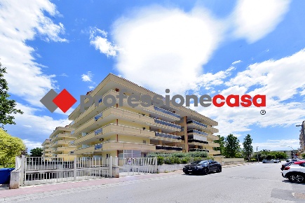 Foto Appartamento in Via Milano 9, San Nicola la Strada di 95 m² in vendita