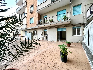 Foto Appartamento in nicolardi, Napoli Colli Aminei - Capodimonte di 100 m²