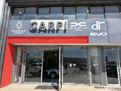 Foto Locale commerciale in Viale Unione Europea, Vasto di 600 m² in affitto