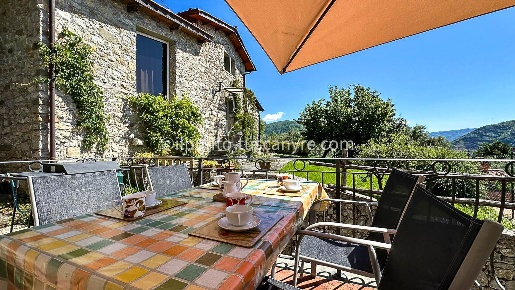 Foto Rustico in Strada Provinciale 60 SNC, Pescaglia Centro di 221 m²