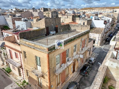 Foto Appartamento in VIA ALESSANDRO MANZONI 69, Rosolini di 300 m²