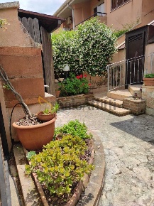 Foto Appartamento a Fondi di 70 m² con 4 locali in affitto