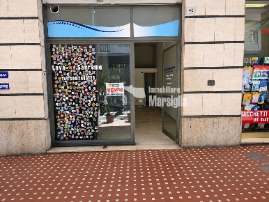 Foto Locale commerciale in CORSO FRANCIA  40, Sanremo Corso degli Inglesi