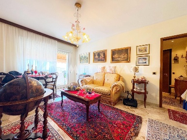 Foto Appartamento in Via del Porto 4, Porcia Centro di 92 m² con 6 locali