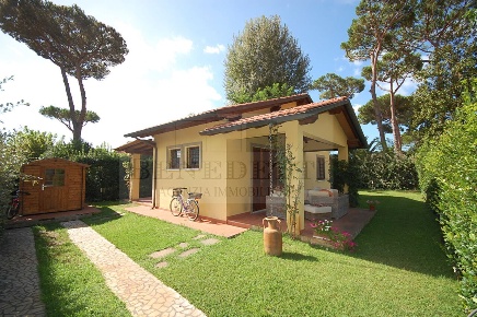 Foto Case semi ndipendenti in Via Luigi Boccherini 21, Pietrasanta