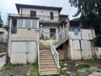 Foto Appartamento in Strada Arci, Tivoli Arci Empolitana di 114 m²