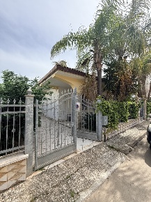 Foto Villa singola in Via Wolfgang Amadeus Mozart 80, Porto Cesareo Centro