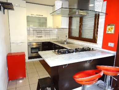 Foto Appartamento a Senigallia Borgo Molino, Portone di 110 m² con 3 locali