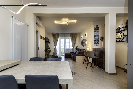 Foto Appartamento a Camaiore Lido di Camaiore di 98 m² con 6 locali