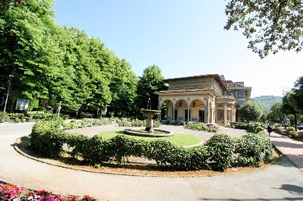 Foto Appartamento in Corso Matteotti, Montecatini-Terme Centro di 62 m²