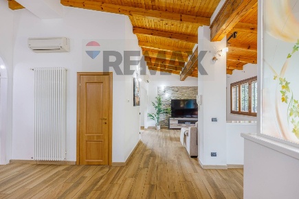 Foto Villa unifamiliare a Reggio nell'Emilia San Bartolomeo di 206 m²