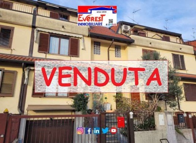 Foto Villa a schiera in via Stradivari, Busto Arsizio Redentore di 120 m²