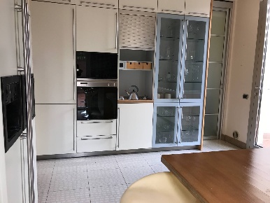 Foto Villa a schiera a Empoli di 200 m² con 10 locali in affitto