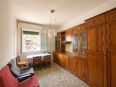 Foto Appartamento in Via Luca Della Robbia, Bologna Massarenti di 77 m²