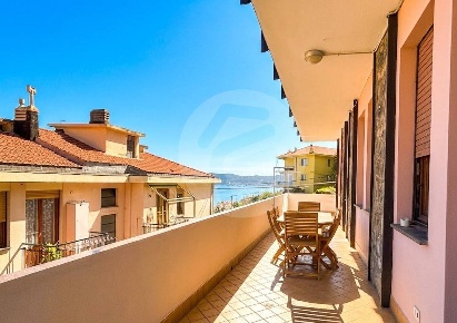 Foto Appartamento in regione paradiso 56, Alassio di 90 m² con 5 locali