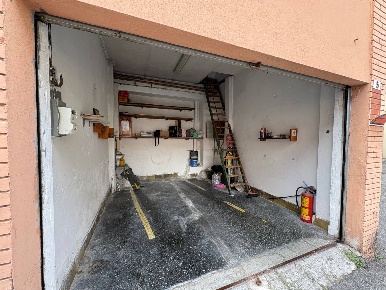 Foto Posti auto in Via Gaeta, Genova Oregina di 16 m² con 1 locali