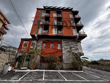 Foto Hotel a Bordighera Arziglia, Madonna della Ruota di 1150 m² in vendita