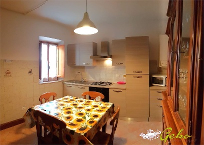 Foto Appartamento a San Gimignano di 86 m² con 6 locali in vendita