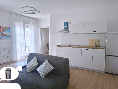 Foto Appartamento in Via EDOARDO NICOLARDI 97, Napoli di 53 m² con 2 locali