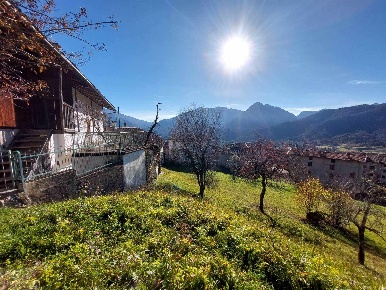 Foto Casa indipendente in Frazione Voltois, Ampezzo di 165 m² con 6 locali