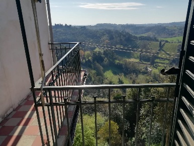 Foto Appartamento a San Miniato San Miniato Basso di 116 m² con 5 locali