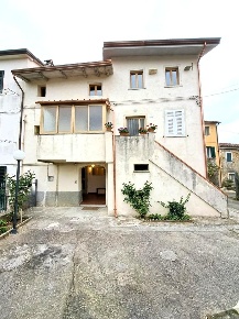 Foto Casa indipendente a Carrara Fontia, Fossola, Fossone di 83 m²