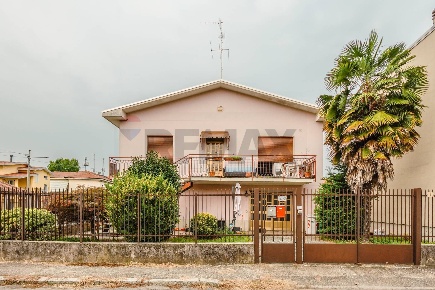 Foto Appartamento in VIA BARAGGIOLI 8, Busto Arsizio Sant'Edoardo di 90 m²