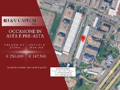Foto Ufficio in Corso Unione Sovietica, Torino di 352 m² con 8 locali