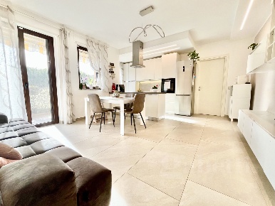 Foto Appartamento in Tito Speri, Busto Arsizio San Michele di 105 m²