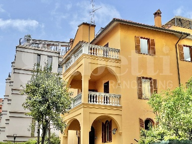 Foto Ufficio in Eleonora Duse, Roma Parioli di 300 m² con 10 locali