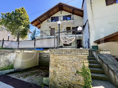 Foto Casa indipendente in Borgata Piancera, Giaveno Maddalena di 221 m²