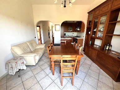 Foto Appartamento a Montelupo Fiorentino Centro di 100 m² con 4 locali