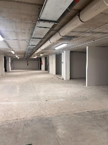 Foto Box a Cecina Cecina Centro di 17 m² con 1 locali in vendita