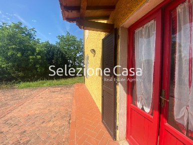 Foto Appartamento a Santa Maria a Monte Centro di 195 m² con 9 locali