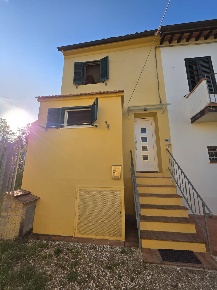 Foto Casa indipendente a Crespina Lorenzana Crespina di 72 m² con 3 locali