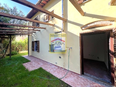 Foto Casa indipendente a Pisa San Rossore - Barbaricina di 95 m² in vendita
